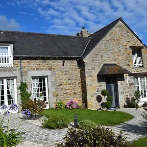 jolie-maison-de-campagne-rnove-en-2022.inbrittany.com/