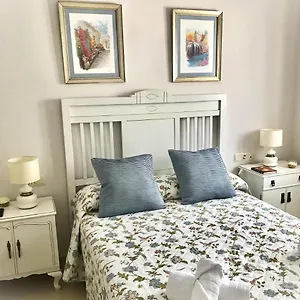 apartamento-las-flores.es-andalucia.com/